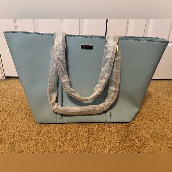 kate spade Handbags - Authentic NWT Kate Spade Newbury Lane Dally
